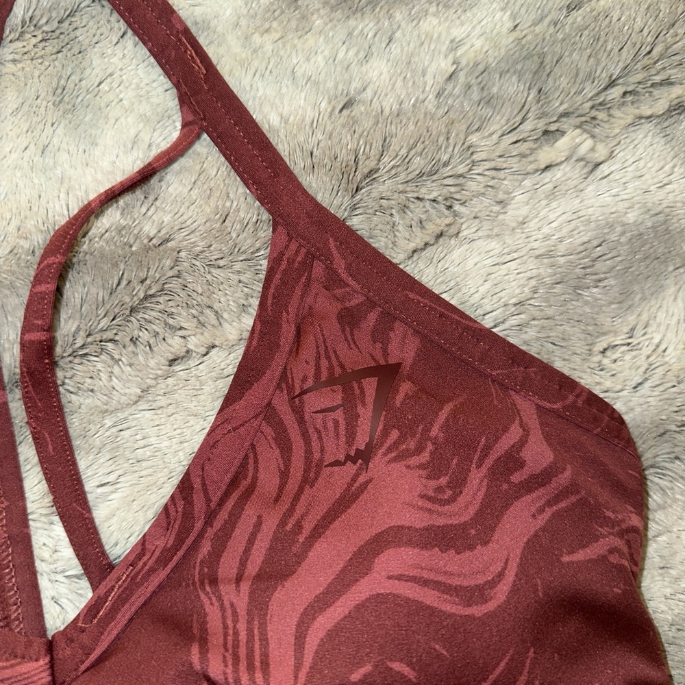 LIKE NEW women’s small ‘Gymshark’ power sports bra - Picture 2 of 4